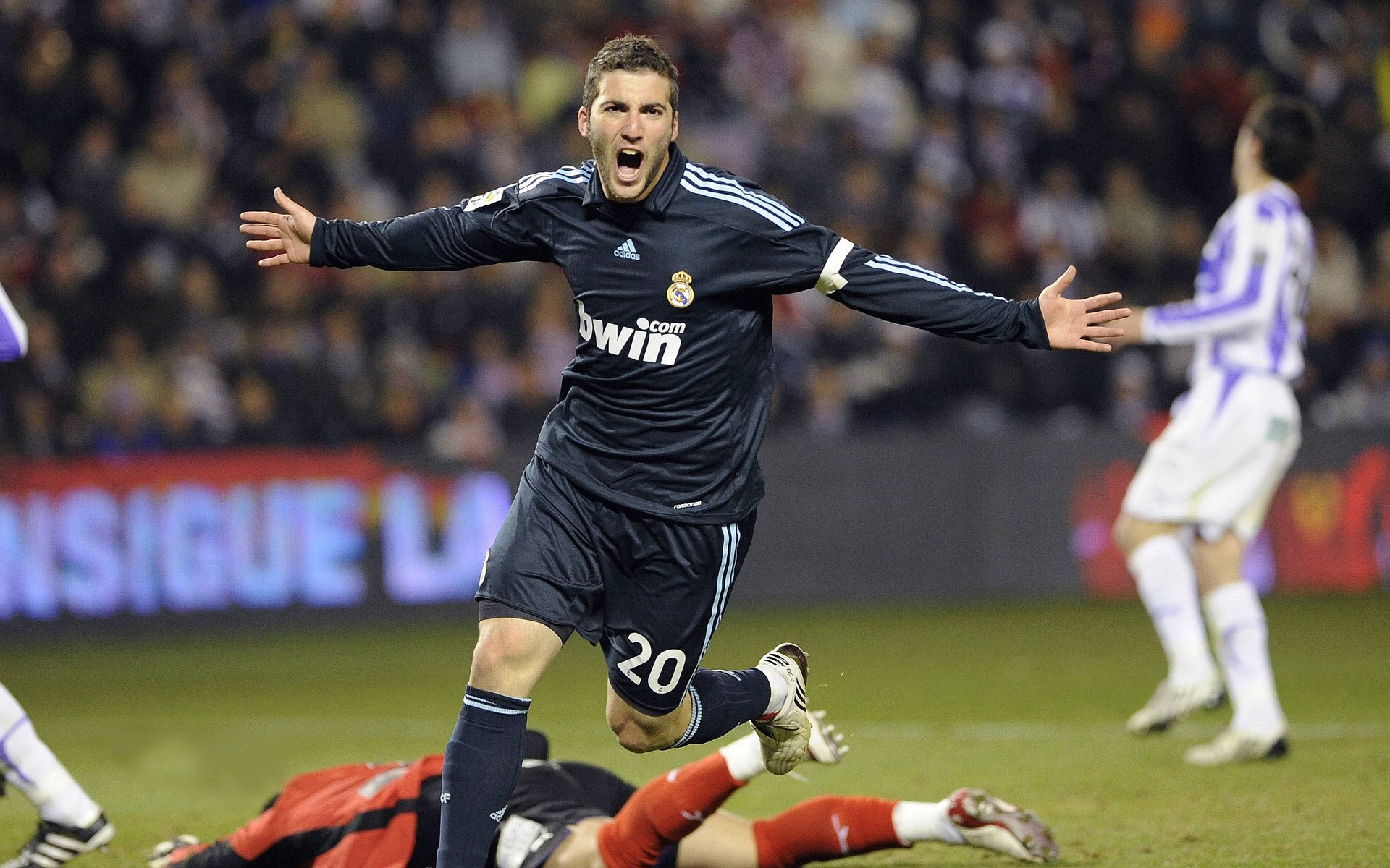 快船这回真找回信心了，攻防都顺了，快船很强吗