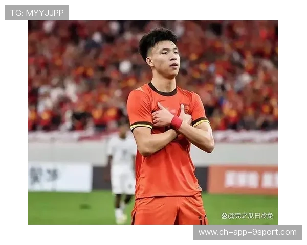 王钰栋连过三人后抽射得分，国青前锋展现出色状态