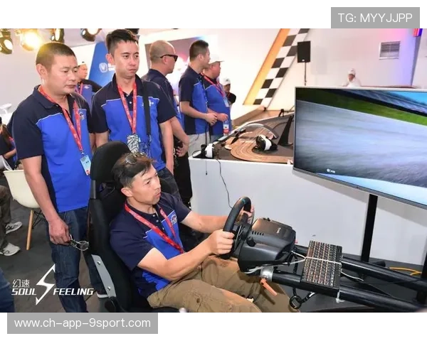 赛车模拟器训练在提升职业车手线路优化中的贡献